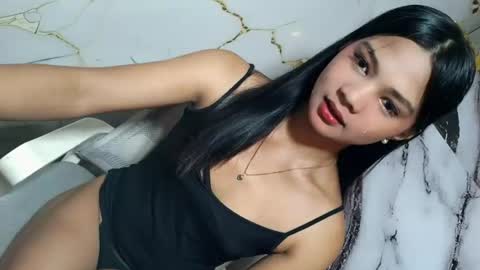 urasian_latinaxxx online show from 2, 7, 2026