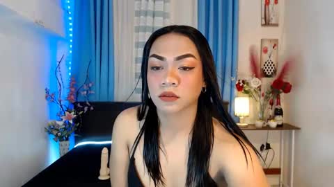 Snapshot of urasian_olivia1 chatting on 12, 1, 2025 Olivia online show from 12, 1, 2025