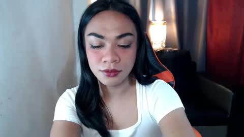 Snapshot of urasian_olivia1 chatting on 14, 1, 2025 Olivia online show from 14, 1, 2025