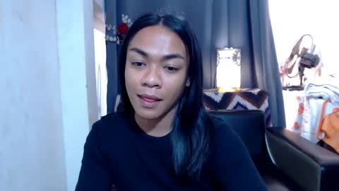 Snapshot of urasian_olivia1 chatting on 24, 2, 2025 Olivia online show from 24, 2, 2025