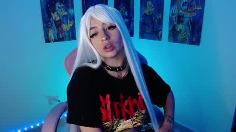 Danielle  online show from 21, 2, 2025