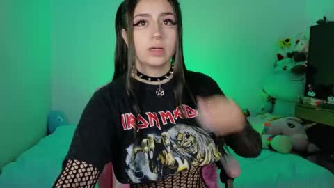 Danielle  online show from 29, 5, 2026