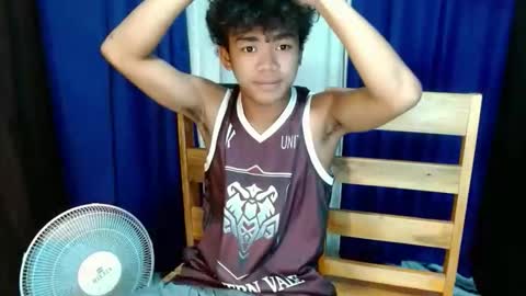 Snapshot of urboyvenz chatting on 25, 3, 2026 urboyvenz online show from 25, 3, 2026