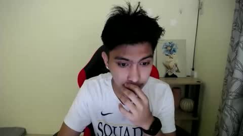 Snapshot of urcuteguy_jhonx chatting on 2, 11, 2025 Dannie online show from 2, 11, 2025