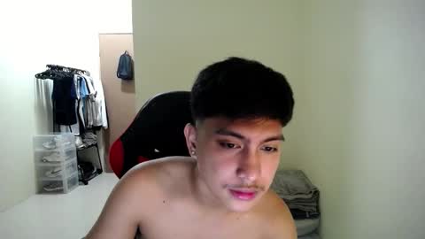 Snapshot of urcuteguy_jhonx chatting on 5, 1, 2026 Dannie online show from 5, 1, 2026