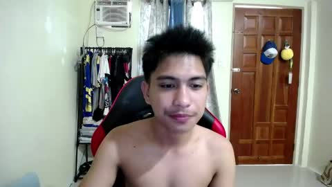 Snapshot of urcuteguy_jhonx chatting on 21, 4, 2026 Dannie online show from 21, 4, 2026