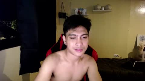 Snapshot of urcuteguy_jhonx chatting on 20, 7, 2026 Dannie online show from 20, 7, 2026