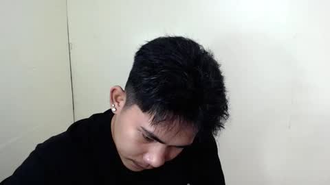 Snapshot of urcutie_asianboy chatting on 1, 10, 2025 KEN online show from 1, 10, 2025