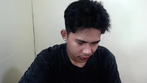 Snapshot of urcutie_asianboy chatting on 6, 10, 2025 KEN online show from 6, 10, 2025