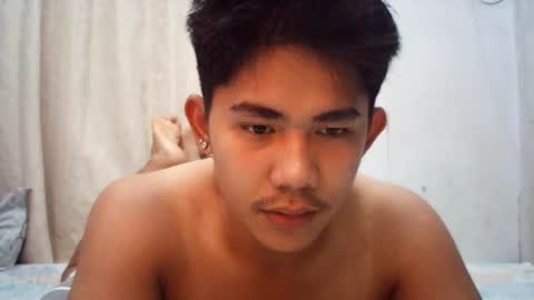 Snapshot of urcutie_asianboy chatting on 2, 12, 2025 KEN online show from 2, 12, 2025