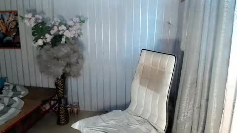 urdreamboy_doms online show from 2, 4, 2026