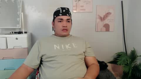 Snapshot of ure_fattytoy143 chatting on 26, 4, 2026 ure_fattytoy143 online show from 26, 4, 2026