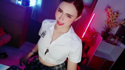 Snapshot of urfave_bbgirl chatting on 20, 4, 2026 urfave_bbgirl online show from 20, 4, 2026