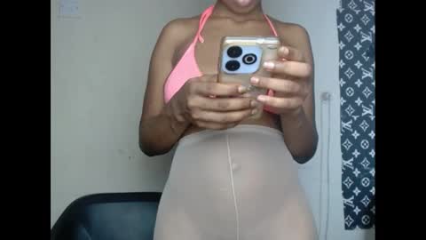 Snapshot of urflirtydoll chatting on 11, 2, 2025 urflirtydoll online show from 11, 2, 2025