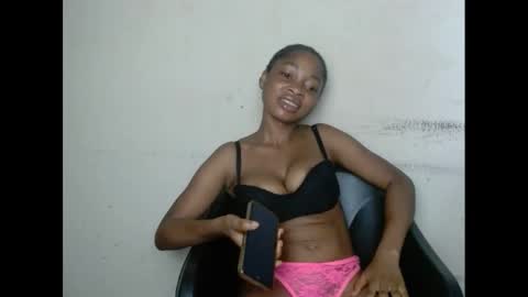 Snapshot of urflirtydoll chatting on 20, 2, 2025 urflirtydoll online show from 20, 2, 2025