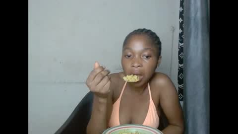 Snapshot of urflirtydoll chatting on 1, 3, 2025 urflirtydoll online show from 1, 3, 2025