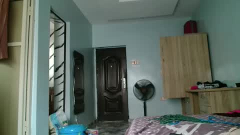 urflirtydoll online show from 5, 3, 2026