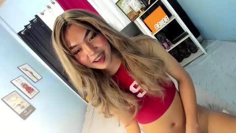 zoey noir online show from 10, 3, 2025