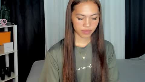 zoey noir online show from 13, 11, 2025