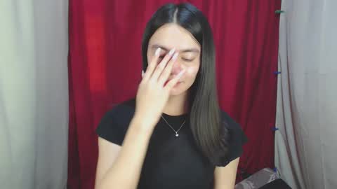 Snapshot of urhottiest_katey chatting on 2, 12, 2024 Katey online show from 2, 12, 2024