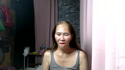 Snapshot of urhotvivian11 chatting on 16, 12, 2025 urhotvivian11 online show from 16, 12, 2025