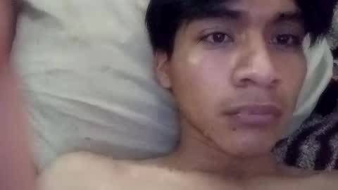 Uriel sgueme en ig  online show from 26, 1, 2025