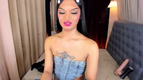 Snapshot of urladyprincessmassivecock chatting on 19, 1, 2025 jhaii online show from 19, 1, 2025