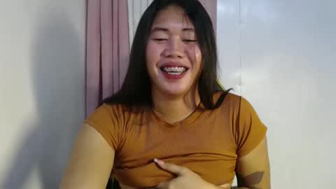 Snapshot of urlovely_sofie chatting on 25, 10, 2025 Sofie online show from 25, 10, 2025