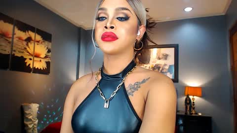 Snapshot of urmajestytyra chatting on 18, 1, 2025 UrMajestyTyra online show from 18, 1, 2025