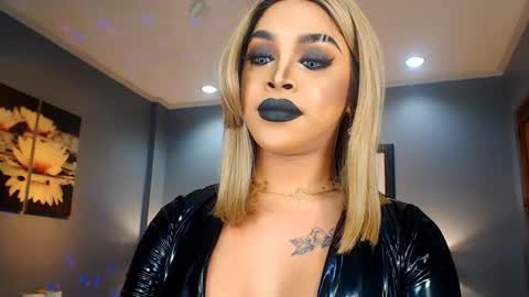 Snapshot of urmajestytyra chatting on 4, 2, 2025 UrMajestyTyra online show from 4, 2, 2025