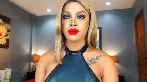 Snapshot of urmajestytyra chatting on 14, 2, 2025 UrMajestyTyra online show from 14, 2, 2025