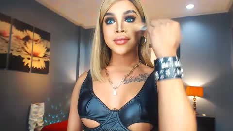 Snapshot of urmajestytyra chatting on 22, 2, 2025 UrMajestyTyra online show from 22, 2, 2025