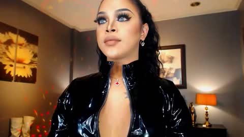 Snapshot of urmajestytyra chatting on 22, 9, 2025 UrMajestyTyra online show from 22, 9, 2025