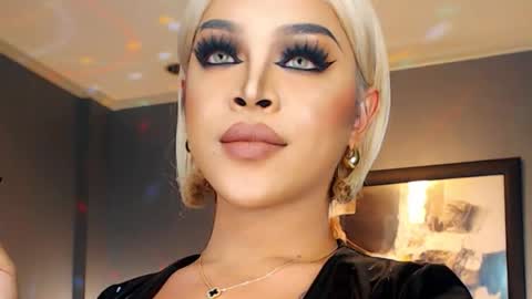 Snapshot of urmajestytyra chatting on 29, 9, 2025 UrMajestyTyra online show from 29, 9, 2025