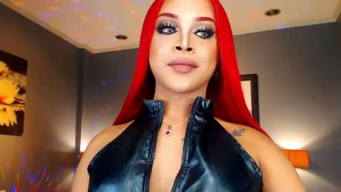 Snapshot of urmajestytyra chatting on 20, 10, 2025 UrMajestyTyra online show from 20, 10, 2025