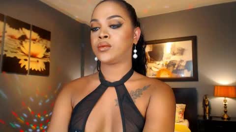 Snapshot of urmajestytyra chatting on 21, 5, 2026 UrMajestyTyra online show from 21, 5, 2026
