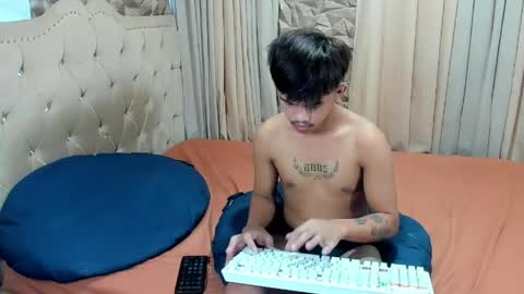 Snapshot of urmasterhardcock chatting on 27, 5, 2026 urmasterhardcock online show from 27, 5, 2026