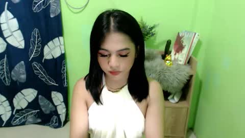 Snapshot of urmystical_sofie chatting on 12, 11, 2025 urmystical_sofie online show from 12, 11, 2025