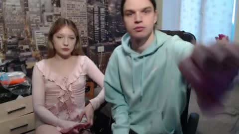 Snapshot of uroxygen chatting on 5, 6, 2026 Mary online show from 5, 6, 2026