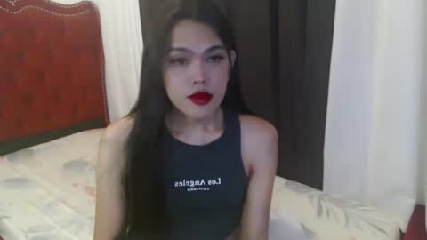 Snapshot of urpinayjenfuckerxxx chatting on 24, 9, 2025 Jenny online show from 24, 9, 2025