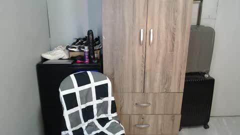 Mel online show from 27, 10, 2025