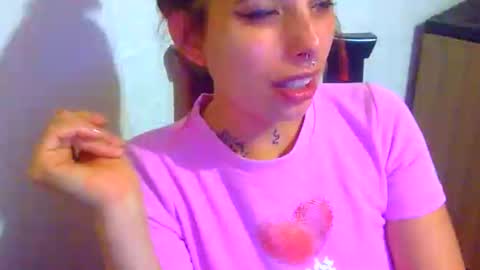 Snapshot of urposesion chatting on 16, 10, 2025 Aniie online show from 16, 10, 2025