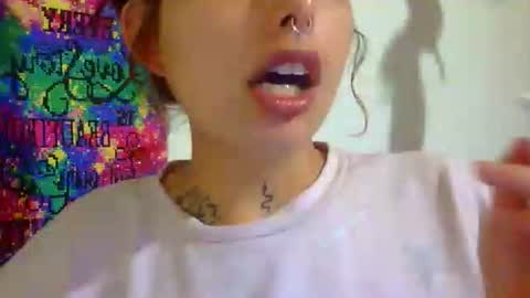 Snapshot of urposesion chatting on 19, 10, 2025 Aniie online show from 19, 10, 2025