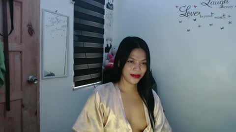 hi im kim online show from 18, 2, 2025