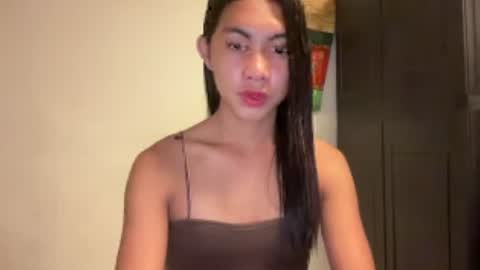 urpretty_mistake online show from 11, 7, 2026