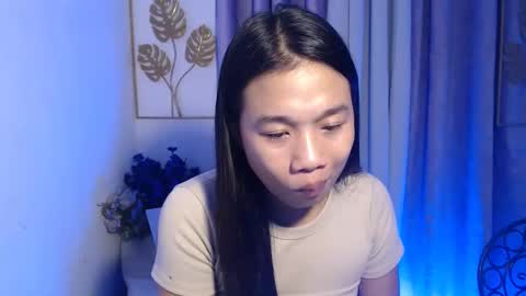 JUST CALL ME LLANA online show from 5, 3, 2026