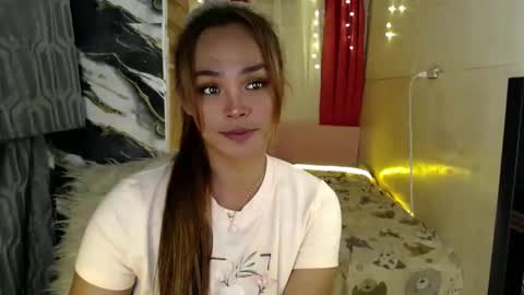 TYRA online show from 18, 12, 2024