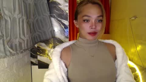 TYRA online show from 21, 2, 2025