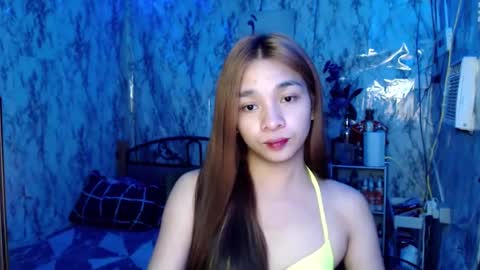 Snapshot of ursexytrans_cum chatting on 18, 1, 2025 Yhana online show from 18, 1, 2025