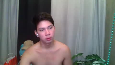 Snapshot of ursweet_jade chatting on 6, 4, 2026 ursweet_jade online show from 6, 4, 2026